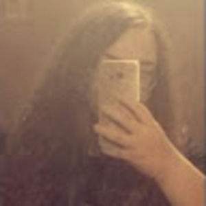 Meet your Posher, Abigail